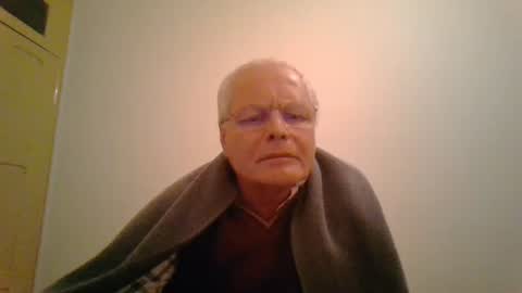 johndesnudado online show from December 31, 12:43 am