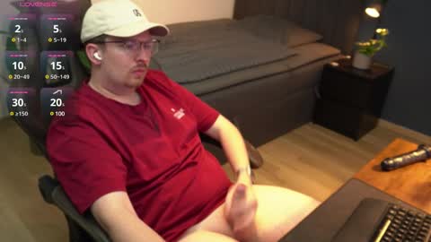 Snapshot of johndor22 chatting on February 16, 7:16 pm Jones online show from February 16, 7:16 pm