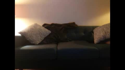 Johnee online show from October 26, 8:04 am