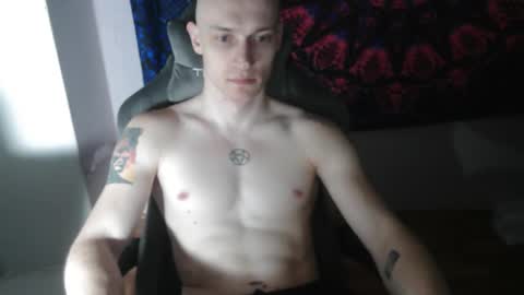 Johnny online show from October 12, 4:32 pm