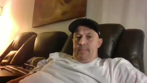 johnnycb7 online show from November 10, 6:43 pm