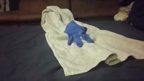 Johnny online show from April 16, 7:52 am