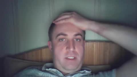Snapshot of johnoreon chatting on October 9, 8:53 am johnoreon online show from October 9, 8:53 am