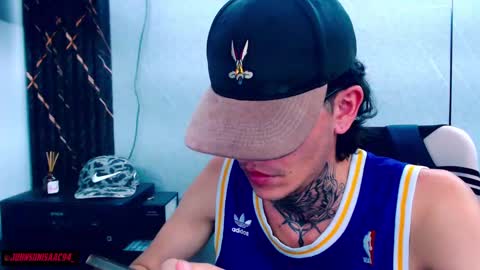 johnsonisaac94  online show from February 25, 5:19 am