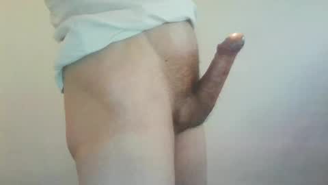 johnv_32 online show from May 9, 9:04 am