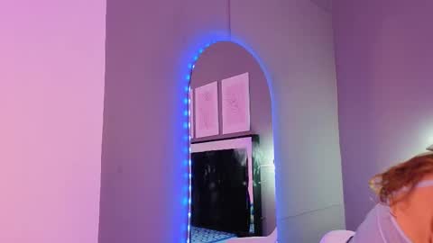 jolie_lov online show from February 26, 2:42 pm