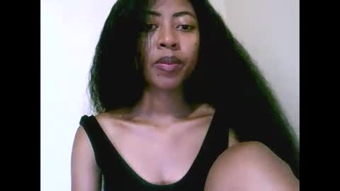 joliekah27 online show from May 14, 7:39 am