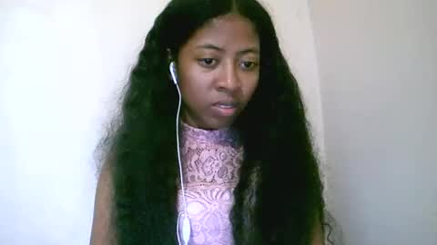 joliekah27 online show from May 10, 8:21 am