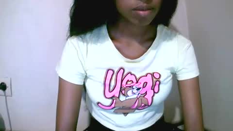 joliekah27 online show from April 12, 11:58 am