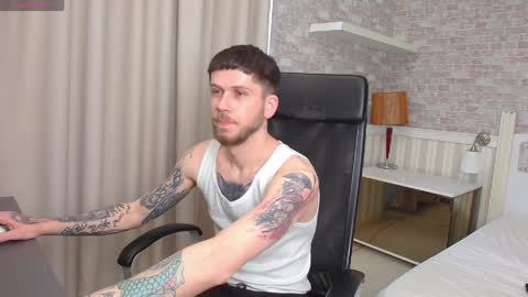 JonahShaw online show from April 8, 4:26 am