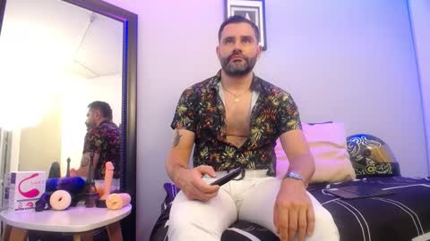  JONAS BEARD  online show from November 30, 9:00 pm