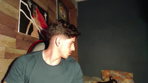 jonathancast08 online show from February 28, 10:52 am