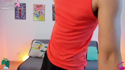 Instagram jonathanfit14 online show from November 25, 11:14 pm