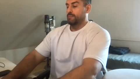 MMG online show from April 21, 6:42 am