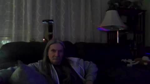 Jonelvis123456 online show from March 4, 7:08 am