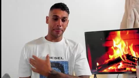 Allan jones online show from November 2, 12:54 am