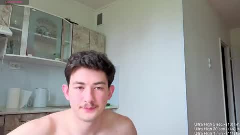 jonhy_merlin online show from May 16, 6:32 am