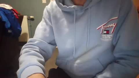 jonlow1 online show from January 7, 11:56 pm