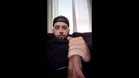 jonn719009 online show from April 13, 5:39 pm