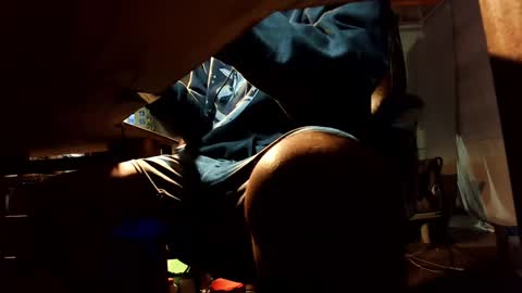 Jonathon Swift online show from December 24, 6:44 am