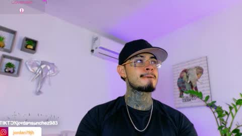 Jordan Smith online show from March 17, 8:58 pm