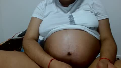 jose y carolina online show from February 24, 1:46 am