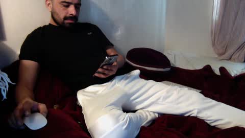 josephs1990 online show from January 14, 8:37 pm