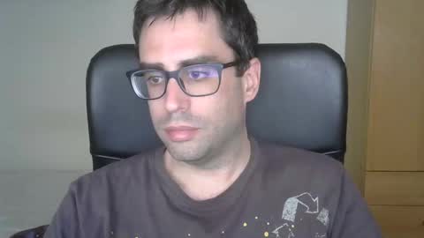 Jose online show from April 18, 3:58 pm