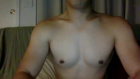 joshasian0713 online show from May 25, 11:16 am
