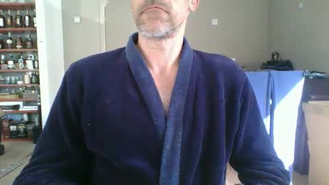 joshua154197 online show from March 25, 10:00 am