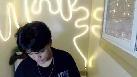 joshua_adrian online show from January 18, 2:42 am