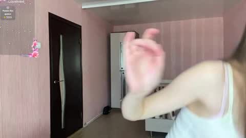 Ivy online show from April 15, 8:06 am