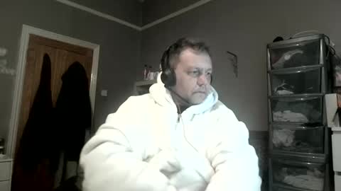 joshuaterrence online show from April 23, 8:22 am