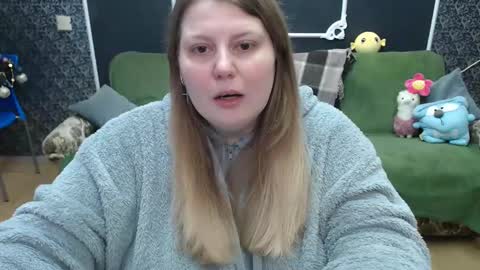 josiesun771 online show from February 17, 7:04 am