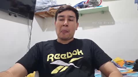 Snapshot of josq121 chatting on September 9, 8:20 pm josq121 online show from September 9, 8:20 pm