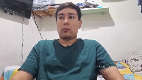 Snapshot of josq121 chatting on September 20, 9:34 am josq121 online show from September 20, 9:34 am