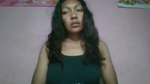 josy918592 online show from May 10, 8:43 am
