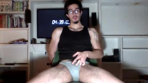 jotarojas1 online show from April 15, 8:39 am