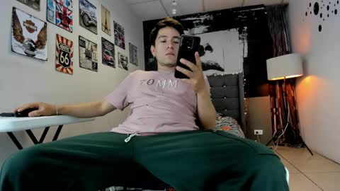 jouls_ online show from March 3, 7:59 am