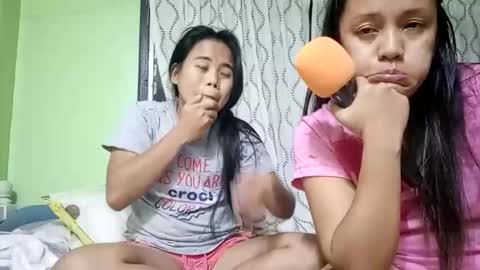Snapshot of joy_esmeralda2345 chatting on October 27, 10:59 am joy_esmeralda2345 online show from October 27, 10:59 am