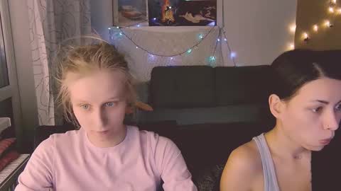 joy_keys online show from February 17, 11:54 pm