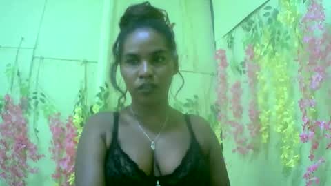 joyce583524 online show from April 16, 6:24 am