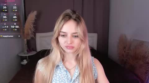 Snapshot of joyce_shinne chatting on October 21, 7:35 am Joyce online show from October 21, 7:35 am