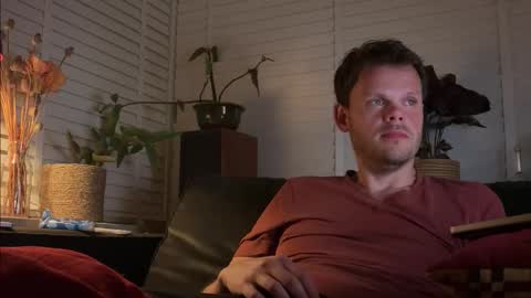 JoyBoy online show from March 8, 9:19 pm