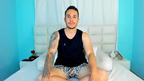 Juan online show from November 2, 2:22 am