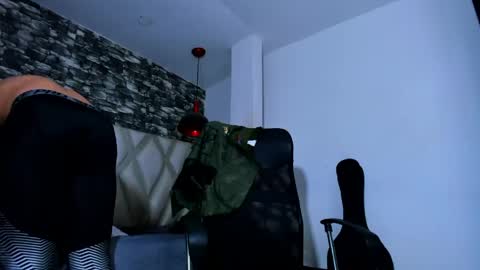 juan_jsmith online show from May 7, 2:46 pm