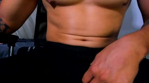 juan_jsmith online show from May 19, 1:56 am