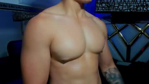 JUAN SMITH online show from January 16, 8:03 pm