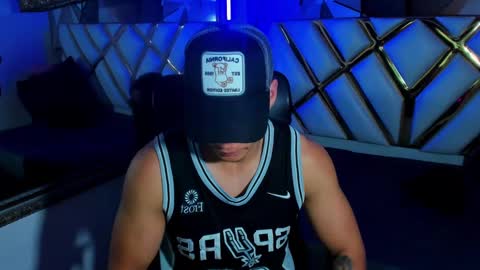 JUAN SMITH online show from January 9, 1:13 pm