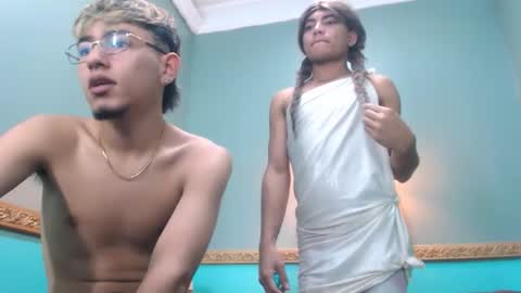 juan_saul1 online show from May 7, 7:20 pm